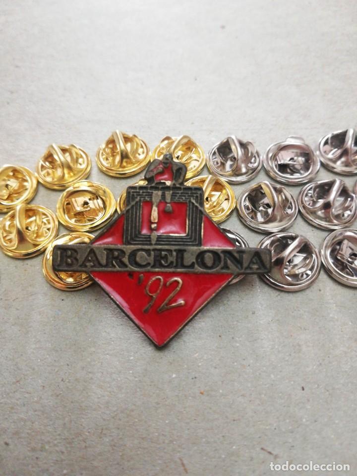 Pins de colecci&oacute;n: Pin Barcelona 92 vallas