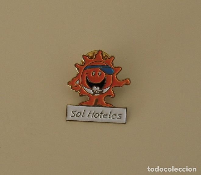 Pins de colecci&oacute;n: PIN DE SOL HOTELES - Foto 1