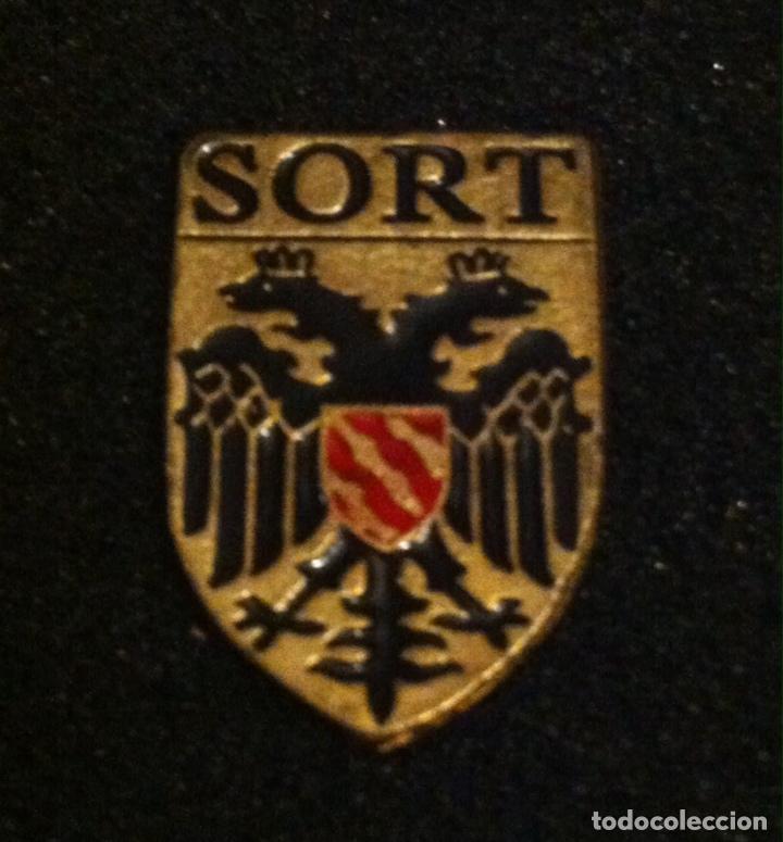 Pins de colecci&oacute;n: PIN SORT - Foto 1
