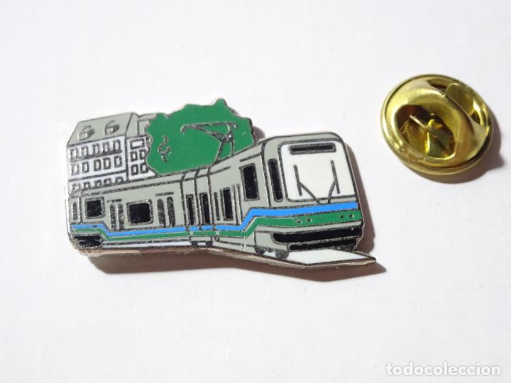Sammlung von Pins: PIN DE TRENES FERROCARRILES. FRANCIA. TREN TRANV&Iacute;A CIUDAD