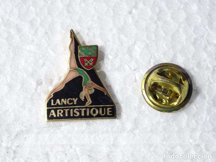 Pin's de collection: PIN DE DEPORTES. GIMNASIA ART&Iacute;STICA. LANCY ARTISTIQUE