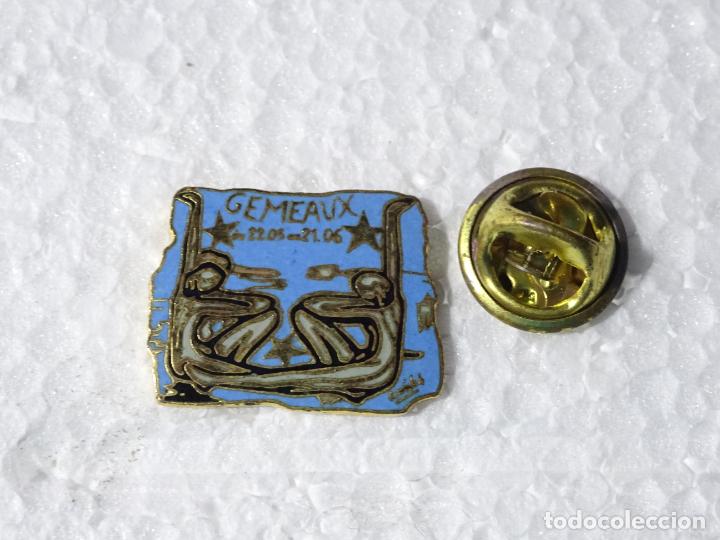 Sammlung von Pins: PIN DE HOR&Oacute;SCOPO ZODIACO. GEMINIS