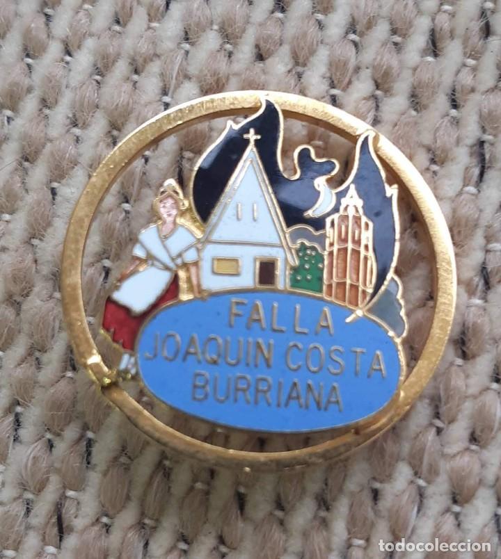 Pins de cole&ccedil;&atilde;o: 1870'S PIN INSIGNIA FALLA JOAQUIN COSTA BURRIANA VALENCIA