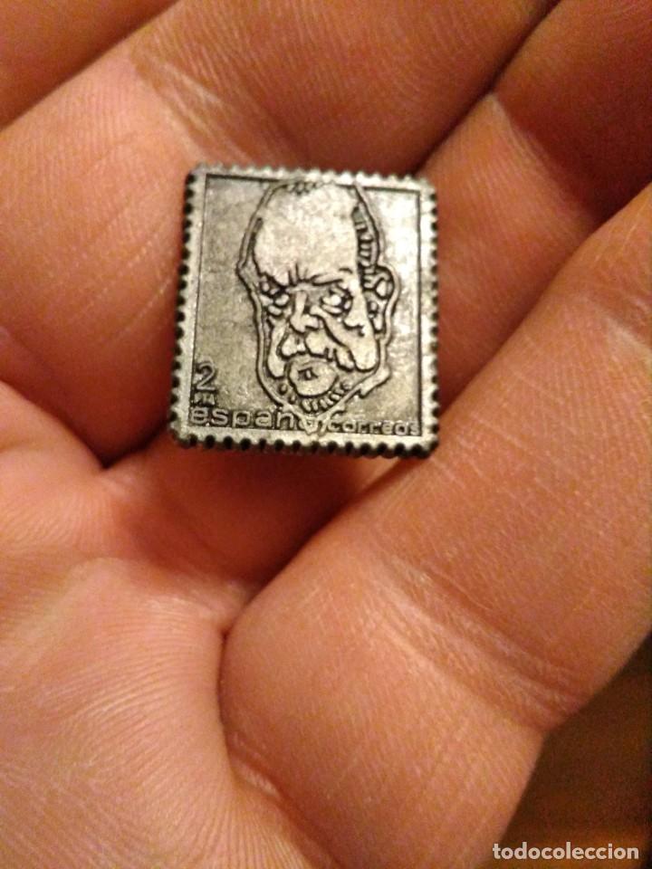 Pin's de collection: PINS SELLO CARICATURA POL&Iacute;TICO MANUEL FRAGA
