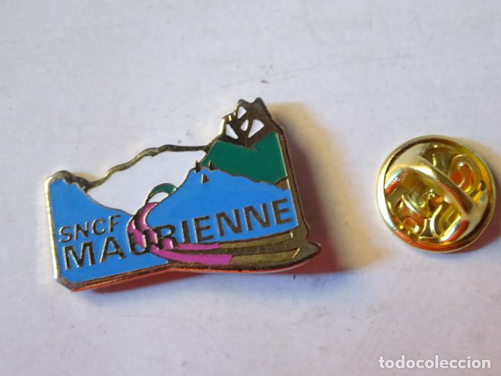 Collection pins: PIN DE TRENES FERROCARRILES. FRANCIA. SNCF MAURIENNE T&Uacute;NEL