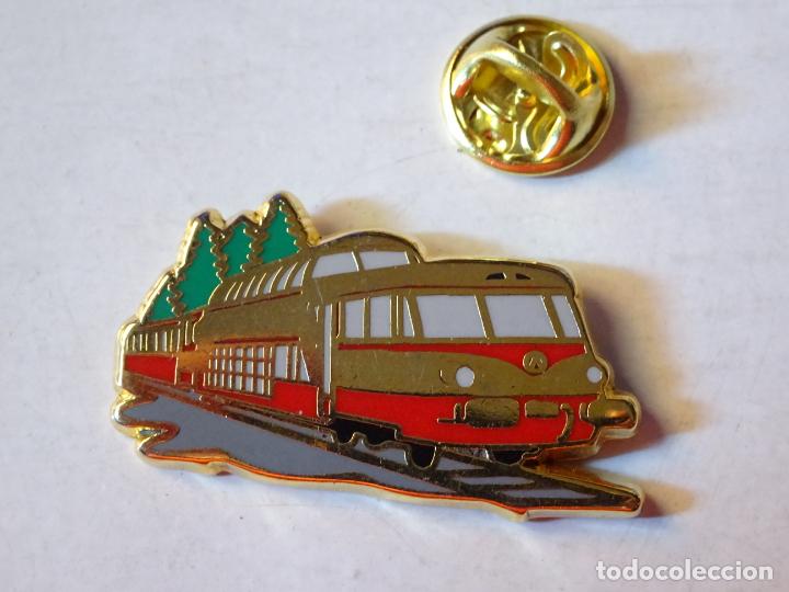 Pins e Spille di collezione: PIN DE TRENES FERROCARRILES. FRANCIA. TREN VAGONES CAMA