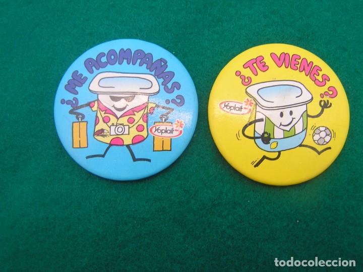 Pins de colecci&oacute;n: Lote de 2 chapas promocionales de yogures YOPLAIT.