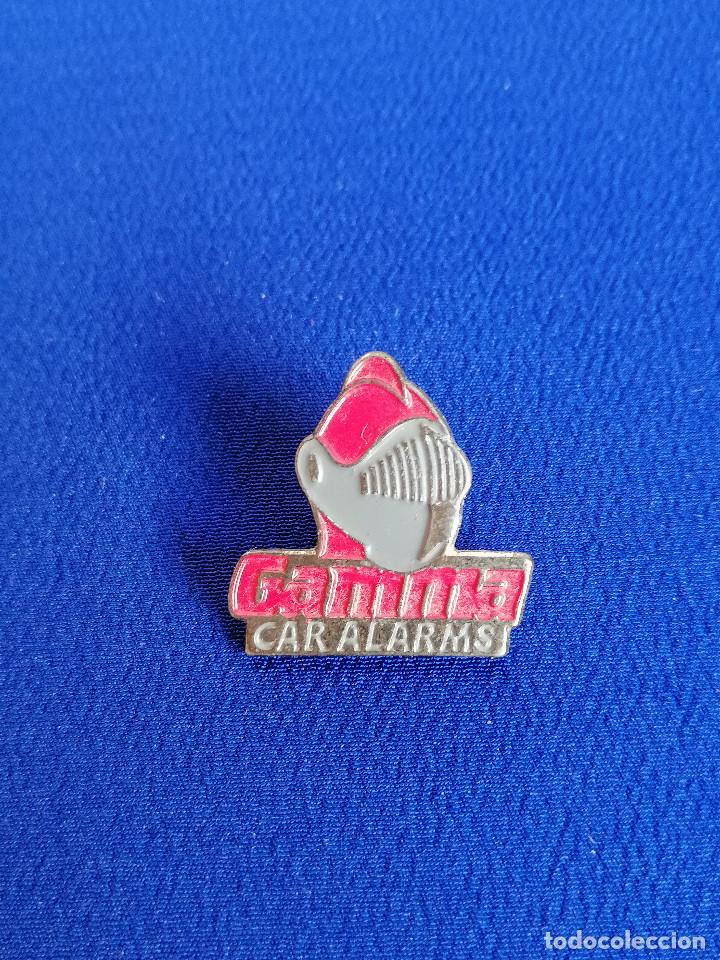 Pins de colecci&oacute;n: GAMAMA -CAR ALARMAS PIN