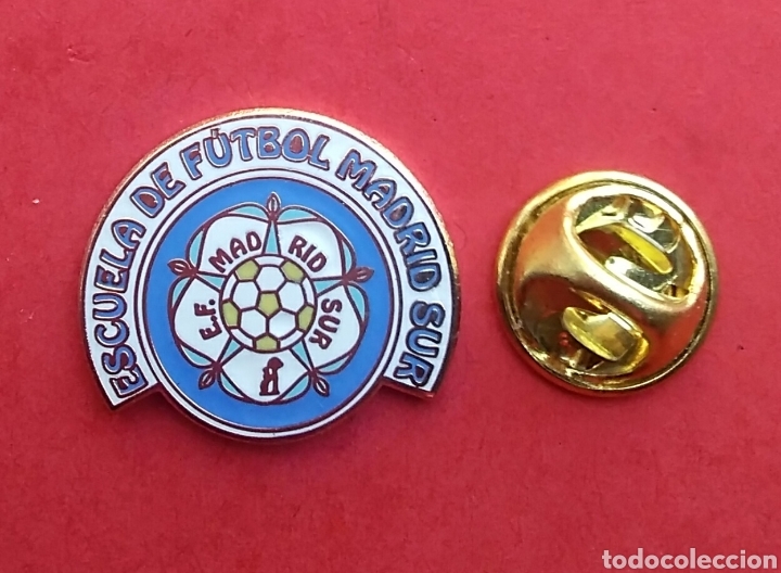 Pins de colecci&oacute;n: PIN - FUTBOL - ESCUDO EQUIPO DE FUTBOL - ESCUELA DE FUTBOL MADRID SUR