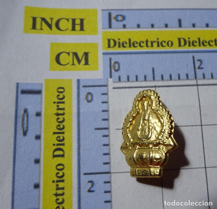 Sammlung von Pins: INSIGNIA BROCHE RELIGIOSO. VIRGEN EN P&Uacute;LPITO. VIRGEN DE LA CABEZA? AND&Uacute;JAR?