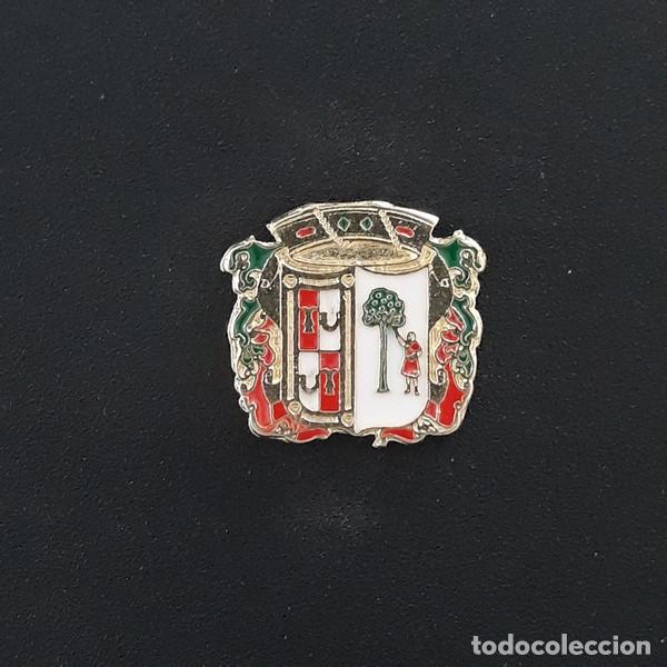 Pins de colecci&oacute;n: Pin escudo Alfarras&iacute; (VALENCIA)