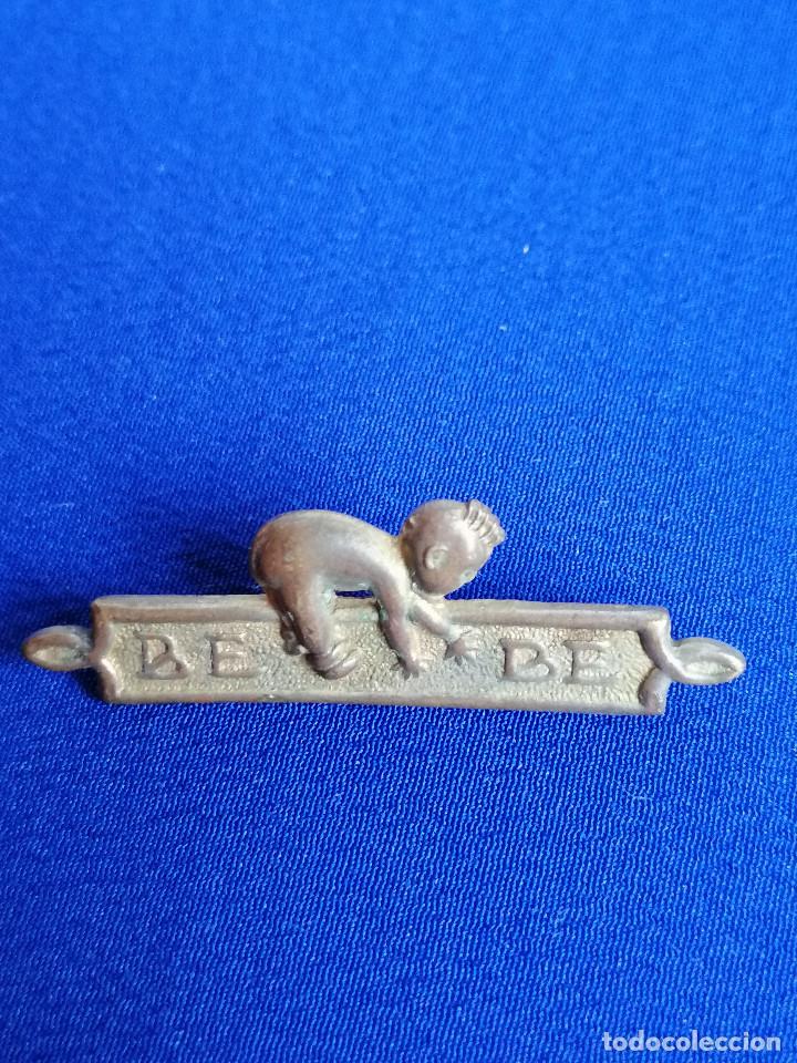 Pins e Spille di collezione: BEBE- INSIGNIA ANTIGUA ALFILER