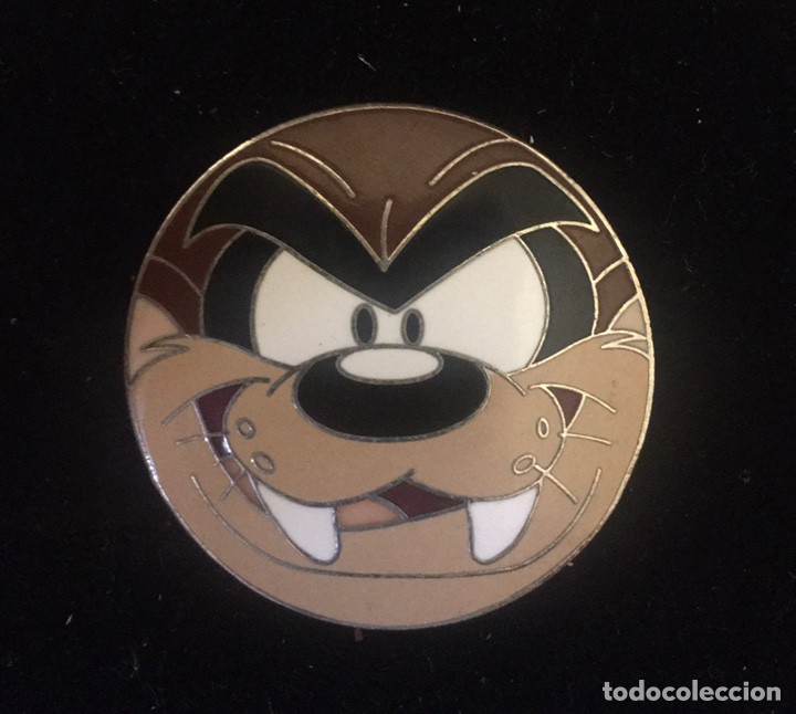 Pins de colecci&oacute;n: Pin Taz o el Demonio de Tasmania Warner Bros oficial USA