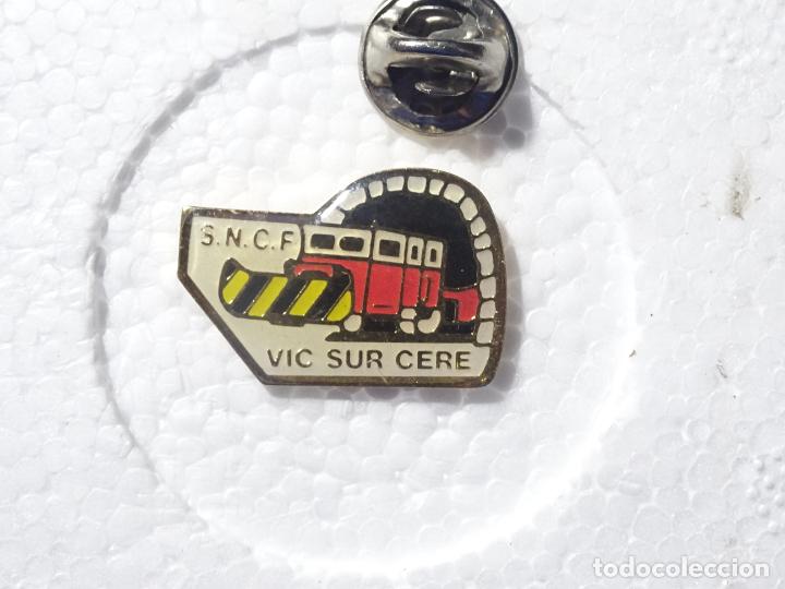 Pins de cole&ccedil;&atilde;o: PIN DE TRENES FERROCARRILES. FRANCIA. SNCG VIC SUR CERE