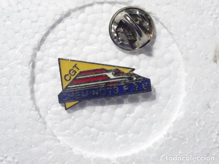 Pin's de collection: PIN DE TRENES FERROCARRILES. FRANCIA. CGT CHEMINOTS PSE