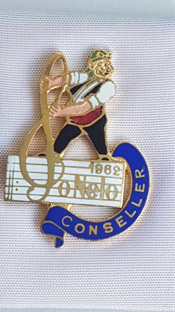 Pins de colecci&oacute;n: RARO PIN FALLAS VALENCIA , PARADOR SO NELO 1962 CONSELLER .