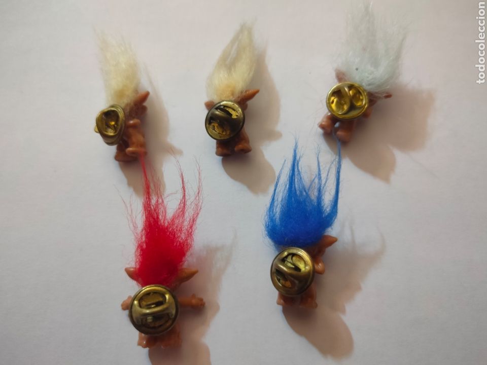 Pins de colecci&oacute;n: LOTE 5X PINS TROLLS... - Foto 5