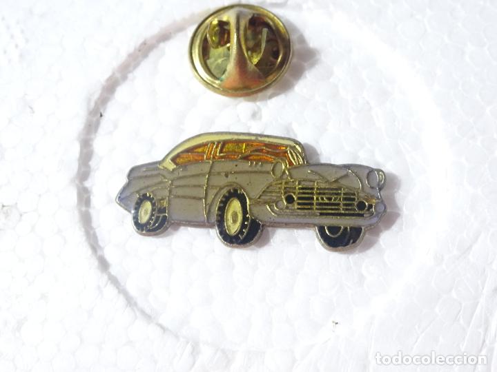 Pins de cole&ccedil;&atilde;o: PIN DE COCHES MOTOS. COCHE CL&Aacute;SICO A&Ntilde;OS 50 70.