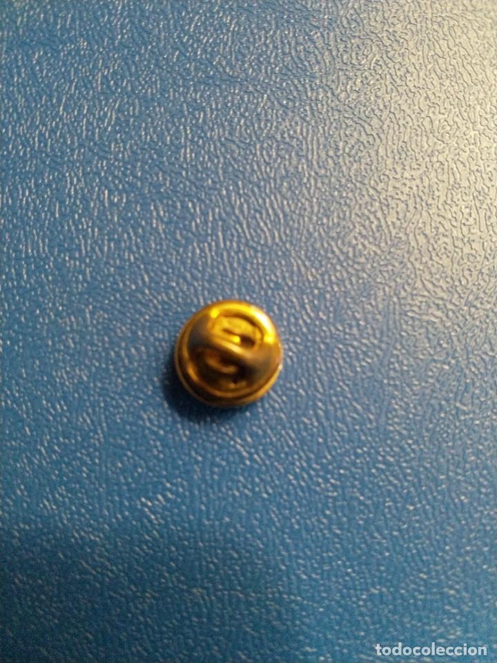 Pins de colecci&oacute;n: Pin Casa de Franco - Foto 2
