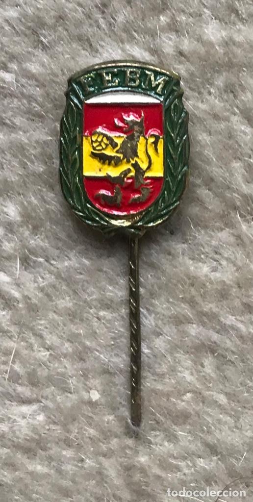 Pins de colecci&oacute;n: Antigua insignia Escudo Federaci&oacute;n Espa&ntilde;ola de Balonmano - Handball
