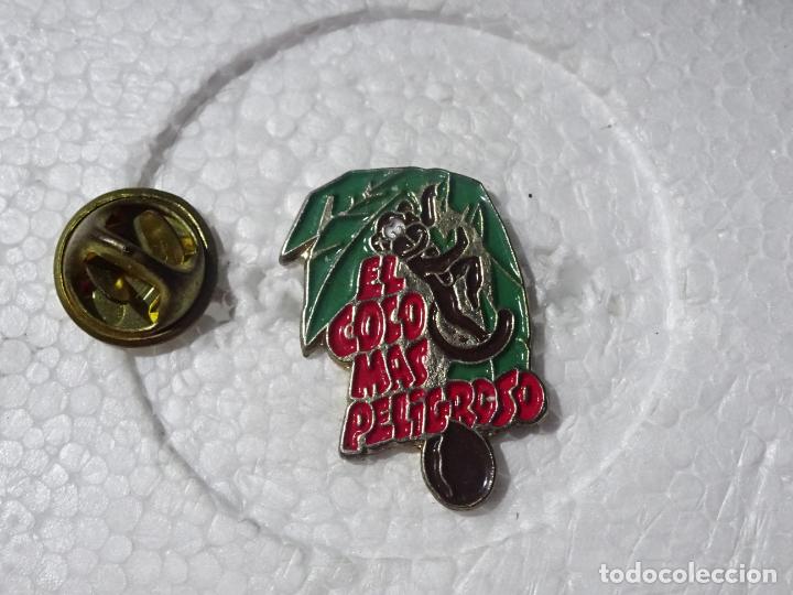 Collection pins: PIN DE DIBUJOS ANIMADOS. DULCES CHOCOLATINAS. BOLLYCAO. EL COCO M&Aacute;S PELIGROSO