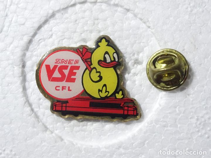 Pins de cole&ccedil;&atilde;o: PIN DE TRENES FERROCARRILES. LUXEMBURGO FRANCIA. SNCF VSE CFL. POLLITO