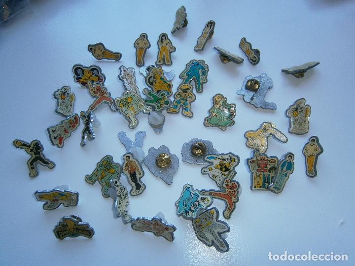 Pins de colecci&oacute;n: Lote de pins infantiles - Power Rangers - 1993 - 40 unidades