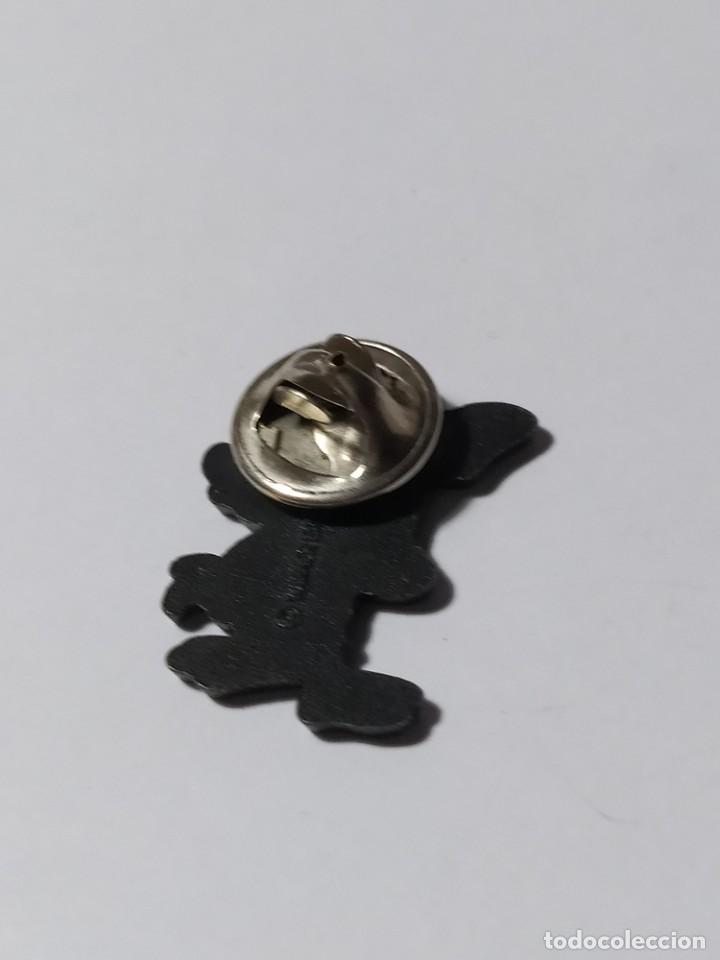 Pins de colecci&oacute;n: PIN DE BELLA DUCK DE DISNEY - Foto 2