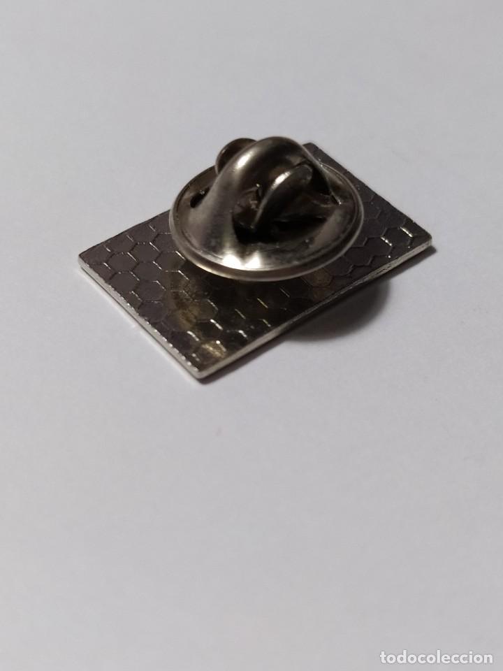 Pins de colecci&oacute;n: PIN DE PERSONAS - Foto 2