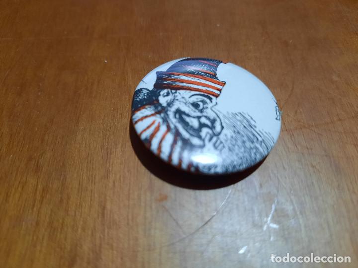 Pins de colecci&oacute;n: PUNCH. BUF&Oacute;N. DIBUJO. CHAPA. PIN. 0,31 MM. MET&Aacute;LICA POR DETR&Aacute;S. SIN USO DIFICIL