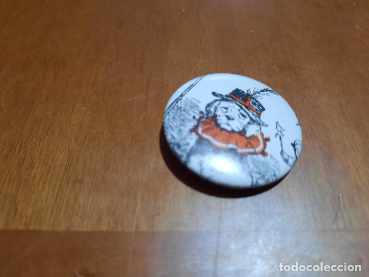 Pins de colecci&oacute;n: PERRO VICTORIANO. CHAPA. PIN. 0,31 MM. MET&Aacute;LICA POR DETR&Aacute;S. SIN USO DIFICIL
