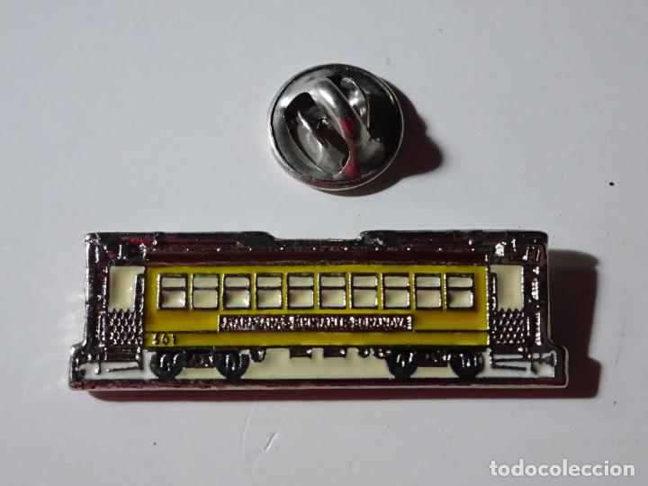 Pins de cole&ccedil;&atilde;o: PIN DE TRENES FERROCARRILES. ESPA&Ntilde;A. BARCELONA ANTIGUO TRANV&Iacute;A ATARAZANAS MUNTANER BONANOVA