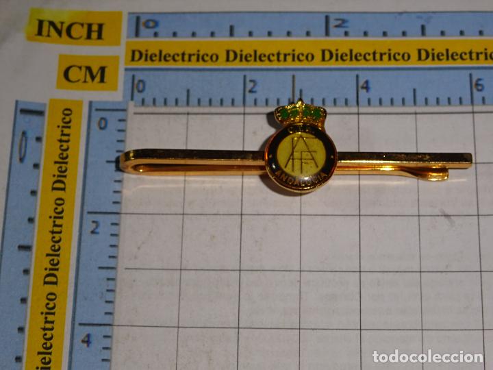 Pins e Spille di collezione: ALFILER DE CORBATA PILLACORBATAS. DEPORTES. FEDERACI&Oacute;N ANDALUZA F&Uacute;TBOL. COMIT&Eacute; &Aacute;RBITROS