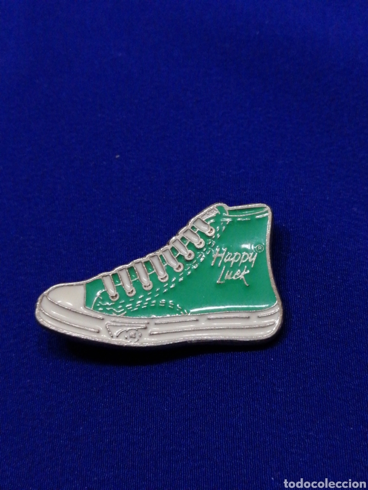 Pin's de collection: PIN ZAPATILLAS HAPPY LUCK A&Ntilde;OS 80 COLOR VERDE