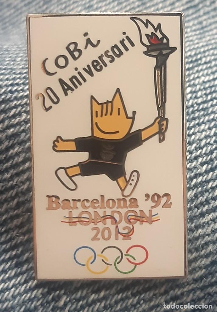 Pins de colecci&oacute;n: Pin Cobi Barcelona 1992 20 aniversario London 2012