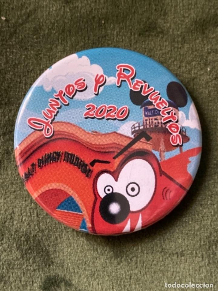 Collection pins: CHAPA CARNAVAL BADAJOZ JUNTOS Y REVUELTOS 2020