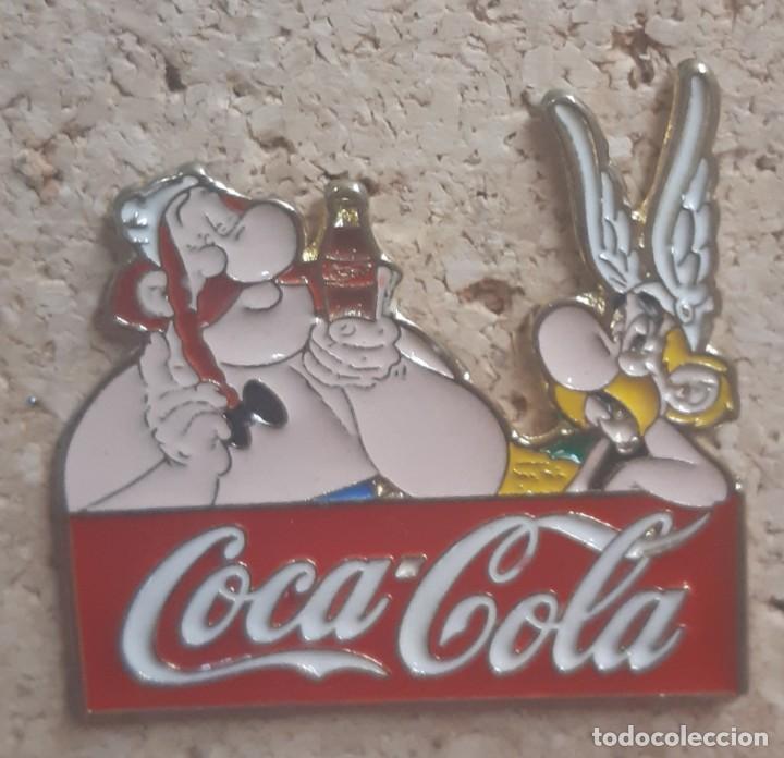 Pins de colecci&oacute;n: Pin Asterix & Obelix Coca Cola tama&ntilde;o grande