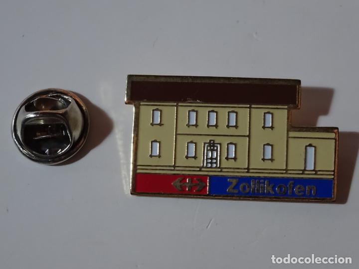 Pin's de collection: PIN DE TRENES FERROCARRILES. SUIZA. ESTACI&Oacute;N FFCC ZOLLIKOFEN, BERNA