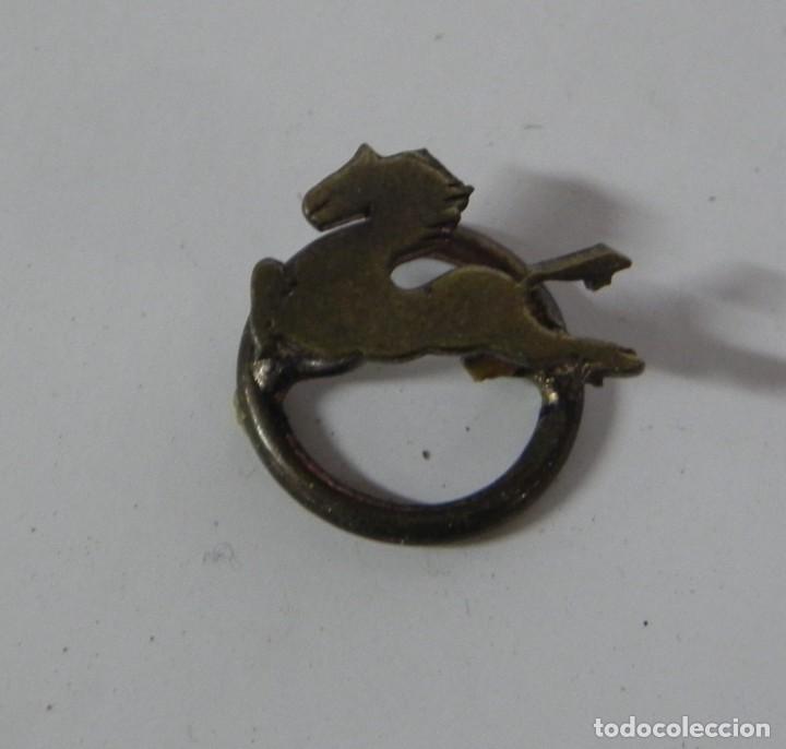 Pins de colecci&oacute;n: INSIGNIA DE SOLAPA DE PUBLICIDAD DE PEGASO, MIDE 1 CMS.