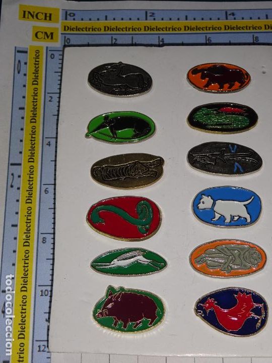 Pins e Spille di collezione: COLECCI&Oacute;N COMPLETA 12 PINS. HOR&Oacute;SCOPO ZODIACO A&Ntilde;O CHINO. RATA CABALLO PERRO MONO DRAG&Oacute;N CONEJO