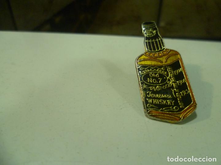 Pins de colecci&oacute;n: Pin Jack Daniels-NUEVO