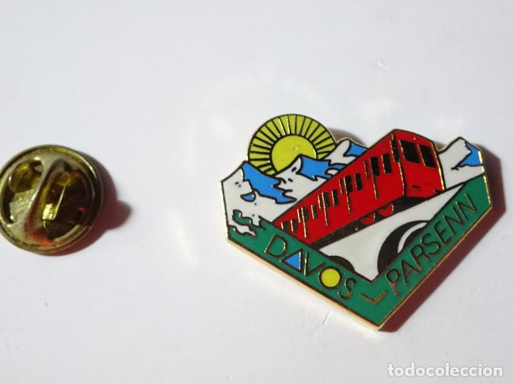 Pins de cole&ccedil;&atilde;o: PIN DE TRENES FERROCARRILES. SUIZA. DAVOS PARSENN TREN CREMALLERA ALPINO ALPES