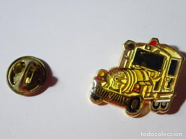 Pins de cole&ccedil;&atilde;o: PIN DE TRENES FERROCARRILES. MONCHO TREN TRENCITO TUR&Iacute;STICO DE BENALM&Aacute;DENA, M&Aacute;LAGA