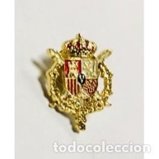 Pins e Spille di collezione: PIN METÁLICO - CASA REAL. Lote 243542930