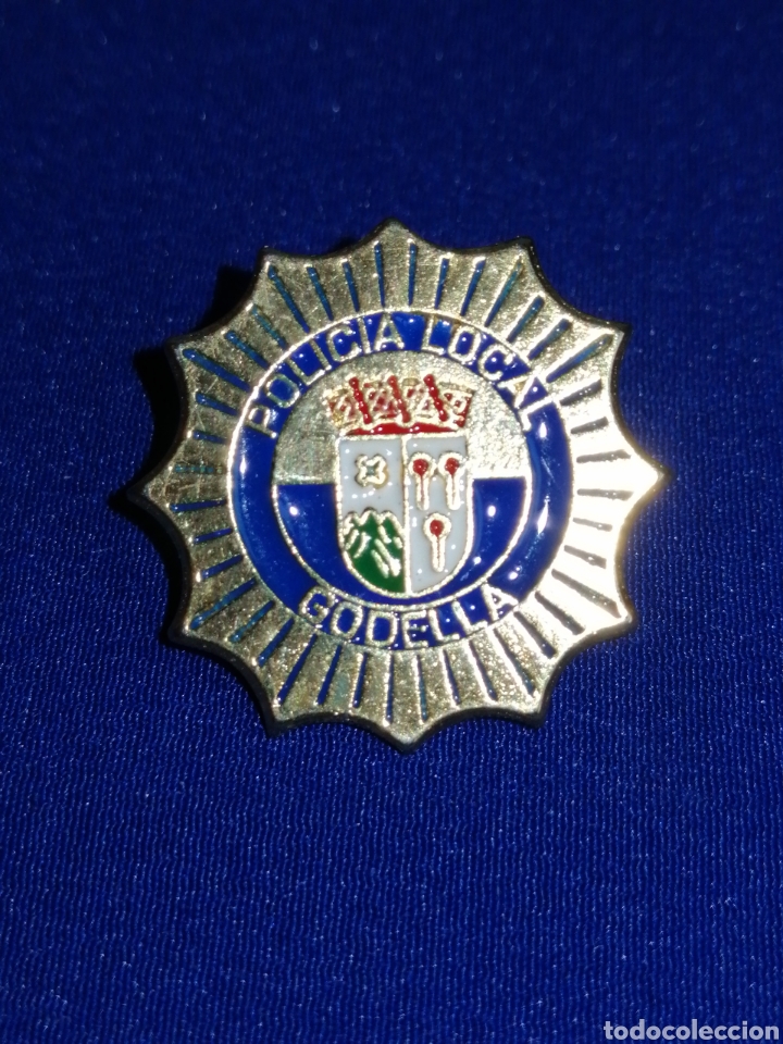 Pins de colecci&oacute;n: PIN POLIC&Iacute;A LOCAL GODELLA. - Foto 1