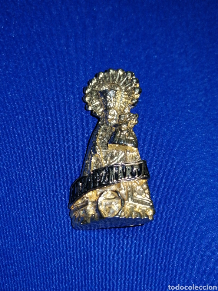 Pin's de collection: PIN VIRGEN DE LOS DESAMPARADOS VALENCIA FALLERA MAYOR