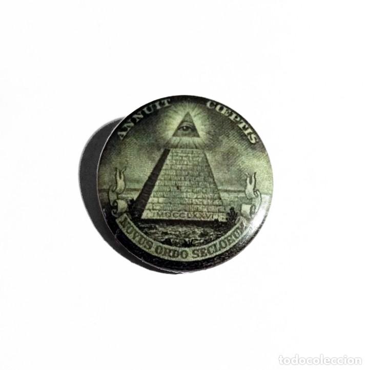 Pins de colecci&oacute;n: ILLUMINATI - CHAPA 31mm (CON IMPERDIBLE) - Foto 1
