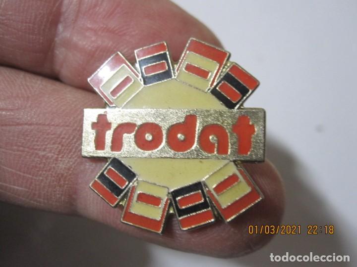 Pin's de collection: antiguo pin o pins TRODAT