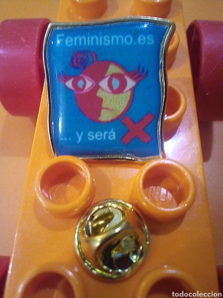 Pins de colecci&oacute;n: 8 MARZO FEMINISMO