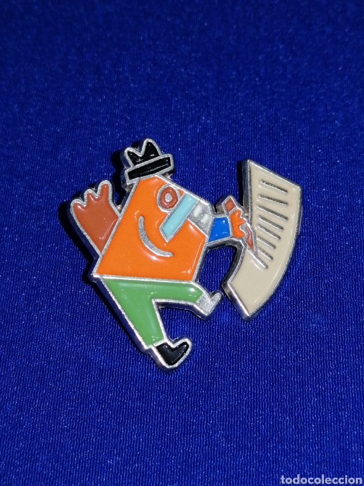 Pins de colecci&oacute;n: PIN MARISCAL C&Iacute;RCULO DE LECTORES - Foto 1
